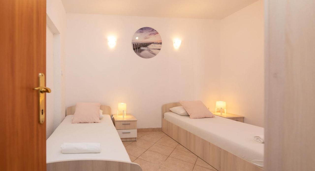 Holiday Home Kate סופטאר מראה חיצוני תמונה